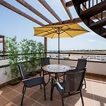 Casa Albatros - Luxurioeses Penthouse-apartment * كاليتا ذي فوستي